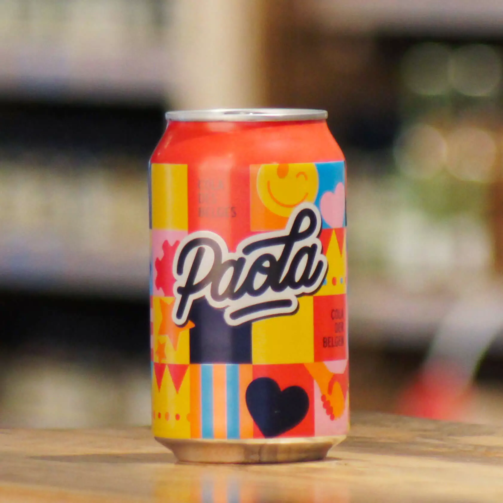 paola-cola-canette